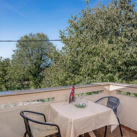 Cozy Apartment In Malinska Dubasnica With Wifi Exterior foto